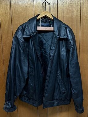Vintage Susquehanna Trail Outfitters Men's Black Leather Bomber Jacket